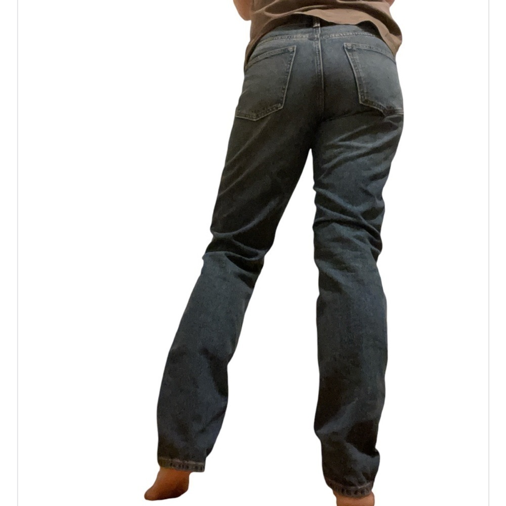Old Navy Original Taper Distressed Straight Leg Jeans - Picture 4 of 8